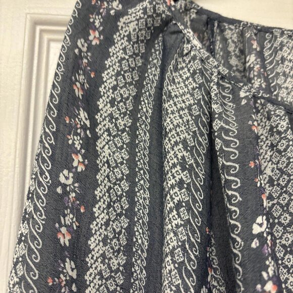 Fred David Womens Peasant Blouse 1X Gray Floral Ties at Neck Puff Sleeve. Fall - Picture 4 of 9